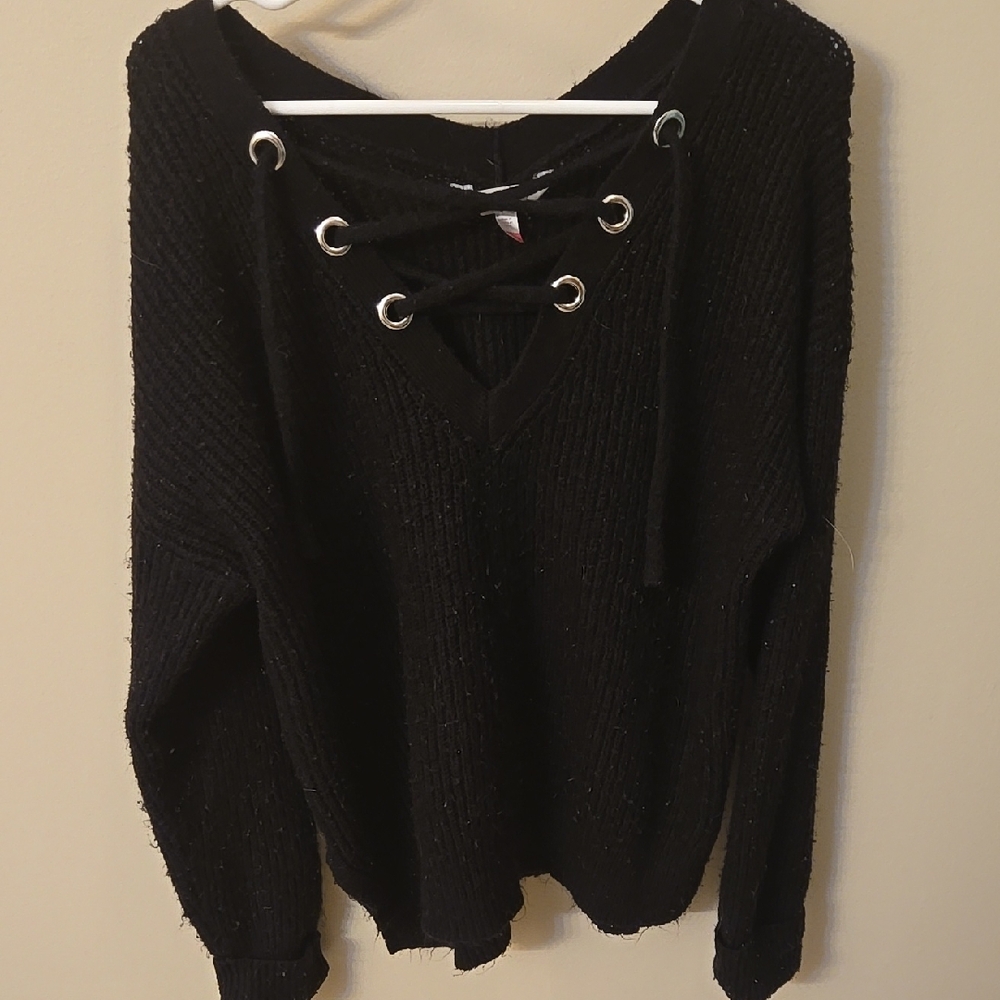 No Boundaries Black V-Neck Sweater Soft Cotton Blend